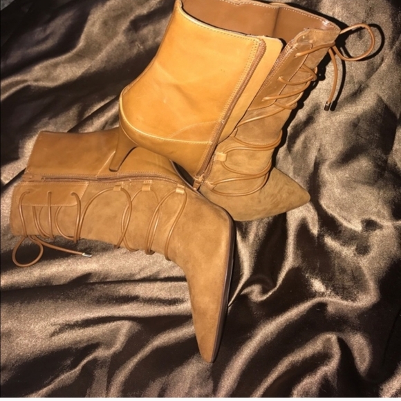 SUEDE LEATHER STILETTO NWOT - Picture 2 of 6